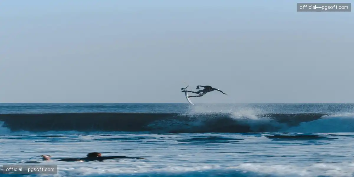 🎮 电竞操作行云流水，极限手速燃爆全场！💥